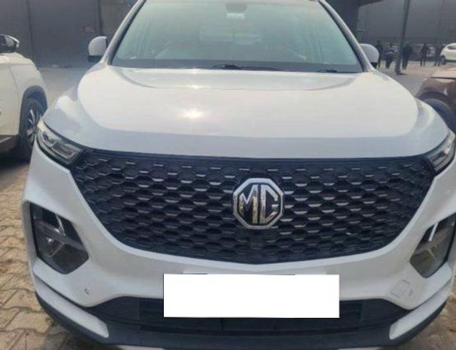 MG Hector Plus Select Diesel MT 7 STR Second-hand 2022 MG Hector Plus Select Diesel MT 7 STR for sale in Panipat