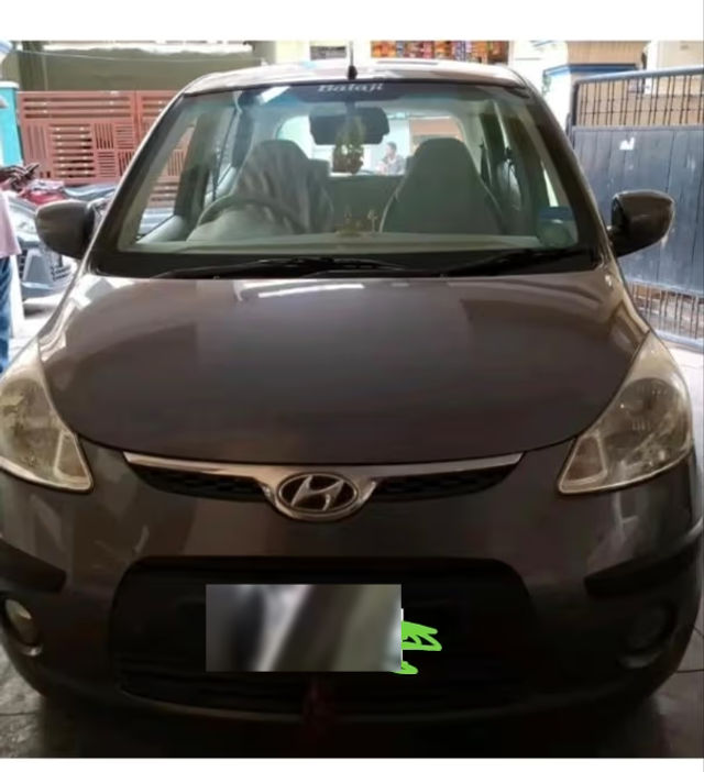Second-hand 2009 Hyundai i10 स्पोर्टज़ 1.2 for sale in Hyderabad