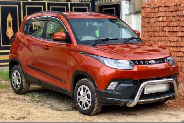 Mahindra KUV 100 mFALCON G80 K6 Second-hand 2017 Mahindra KUV 100 mFALCON G80 K6 for sale in Kolkata