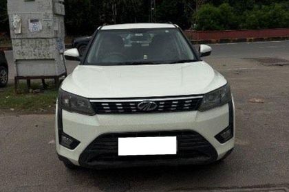 2019 Mahindra XUV300 W6 डीजल बीएस4