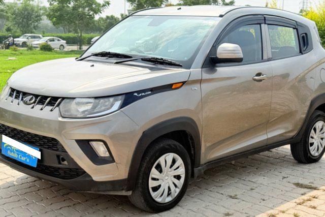 Mahindra KUV 100 NXT D75 K4 Plus Second-hand 2017 Mahindra KUV 100 NXT D75 K4 Plus for sale in Mohali