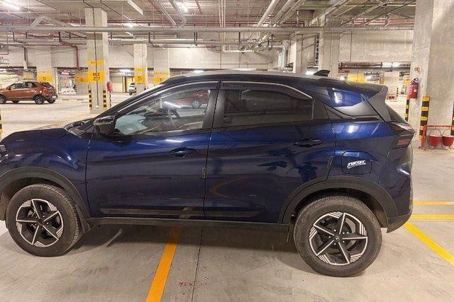 Tata Nexon क्रिएटिव डीजल एएमटी Second-hand 2026 Tata Nexon क्रिएटिव डीजल एएमटी for sale in Bangalore