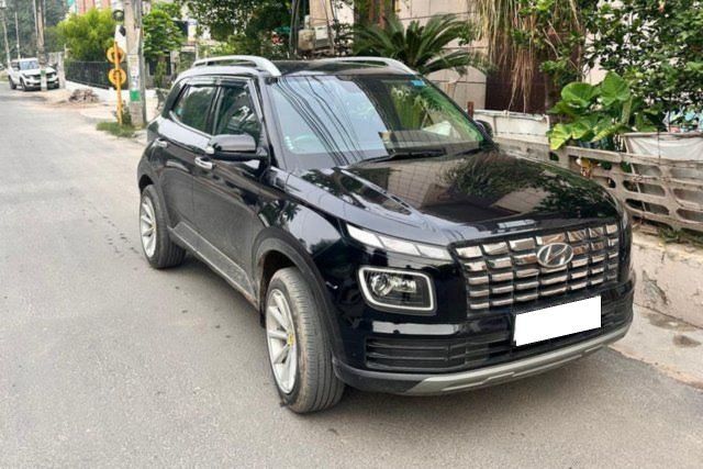 Hyundai Venue एस रेनफोर्स्ड Opt 2023-2025 Second-hand 2024 Hyundai Venue एस रेनफोर्स्ड Opt 2023-2025 for sale in New Delhi