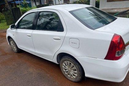 2011 Toyota Etios G