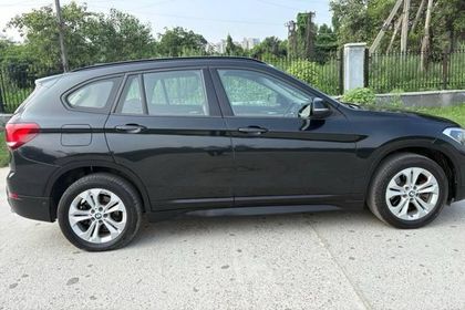 2021 BMW X1 sDrive20i SportX
