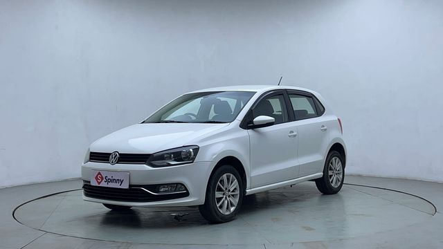 Second-hand 2016 Volkswagen Polo Petrol Highline 1.2L for sale in Mumbai