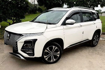 2023 MG Hector Sharp Diesel MT