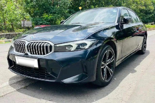 BMW 3 Series Long Wheelbase 330Li M Sport GL Second-hand 2023 BMW 3 Series Long Wheelbase 330Li M Sport GL for sale in Mumbai