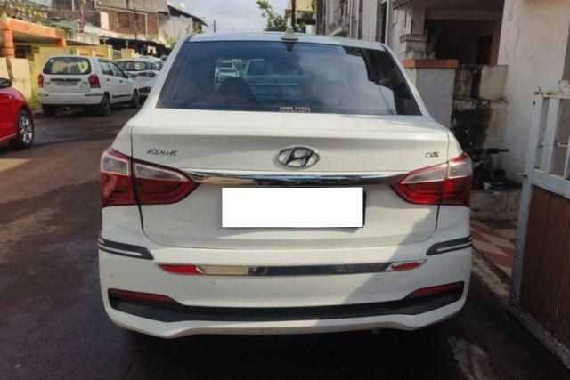 Hyundai Xcent 1.2 Kappa SX Second-hand 2017 Hyundai Xcent 1.2 Kappa SX for sale in Nashik