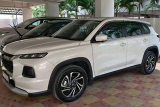 Used Alpha AWD Opt AT