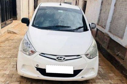 2013 Hyundai EON Magna Optional