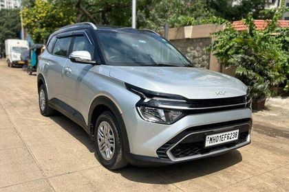 2023 किया केरेंस Prestige BSVI