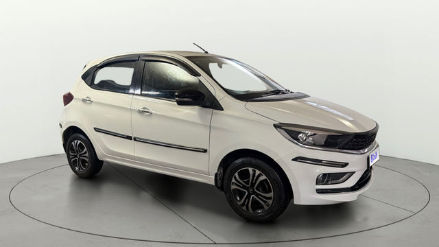 Tata Tiago XZ Plus CNG BSVI Second-hand 2022 Tata Tiago XZ Plus CNG BSVI for sale in New Delhi