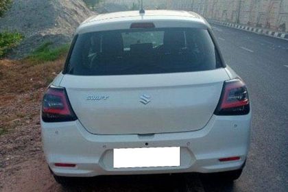 2025 Maruti Suzuki Swift VXi AMT