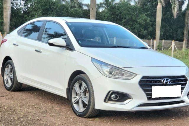Second-hand 2018 Hyundai Verna Anniversary Edition डीजल for sale in Nashik
