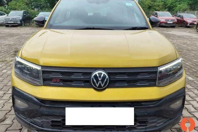 Second-hand 2025 Volkswagen Taigun 1.5 जीटी प्लस Chrome DSG ES for sale in Mumbai