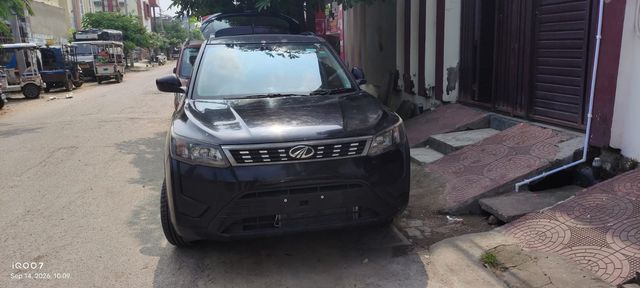 Mahindra XUV300 W6 Diesel BSIV Second-hand 2019 Mahindra XUV300 W6 Diesel BSIV for sale in Lucknow
