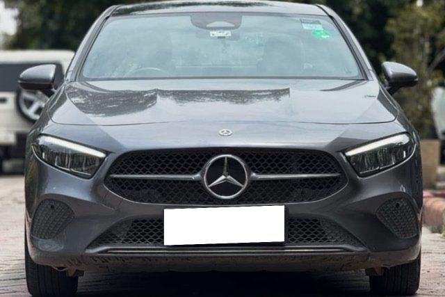 Mercedes-Benz A-Class Limousine A 200 Second-hand 2024 Mercedes-Benz A-Class Limousine A 200 for sale in New Delhi