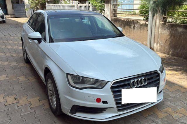Audi A3 35 TDI Attraction Second-hand 2016 Audi A3 35 TDI Attraction for sale in Ahmedabad