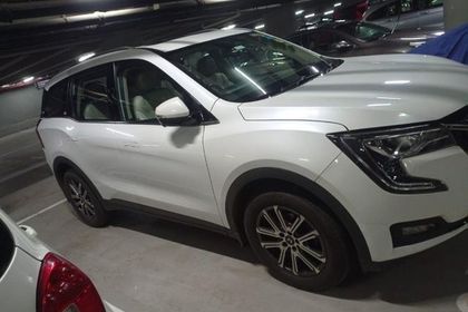 2022 Mahindra XUV700 AX7 Diesel AT BSVI