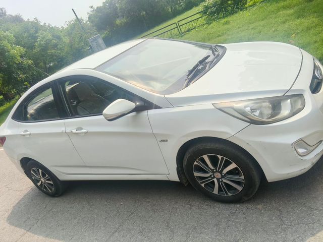 Hyundai Verna 1.6 SX VTVT Second-hand 2012 Hyundai Verna 1.6 SX VTVT for sale in Chandigarh