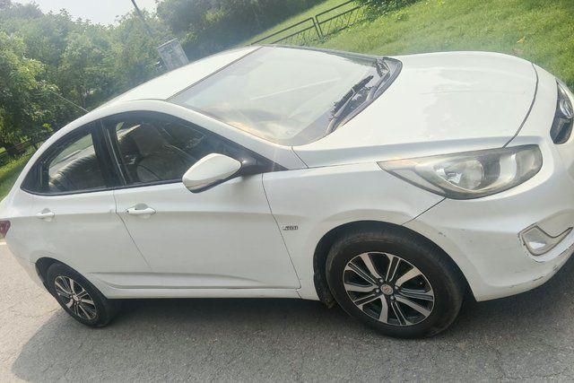Hyundai Verna 1.6 SX VTVT Second-hand 2012 Hyundai Verna 1.6 SX VTVT for sale in Chandigarh