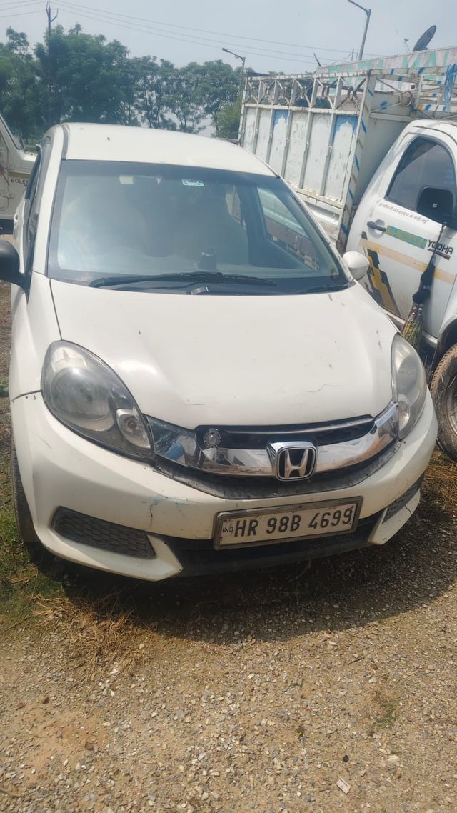 Honda Mobilio एस रेनफोर्स्ड i-VTEC Second-hand 2016 Honda Mobilio एस रेनफोर्स्ड i-VTEC for sale in Sheikhpura