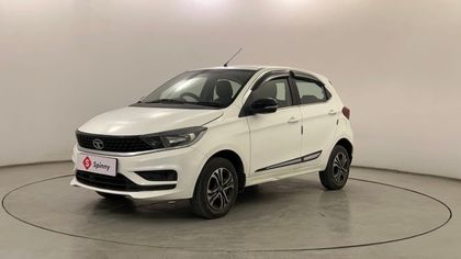 2023 Tata Tiago XT CNG BSVI