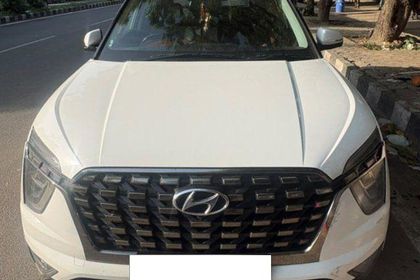 2024 Hyundai Alcazar प्लैटिनम (O) 7-Seater डीजल AT