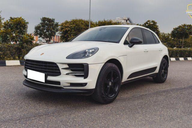Second-hand 2021 Porsche Macan स्टैंडर्ड बीएस6 for sale in New Delhi