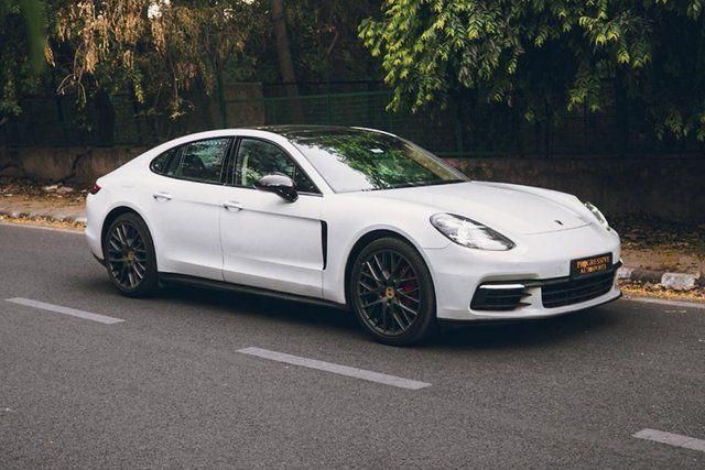 Second-hand 2021 Porsche Panamera 4 for sale in New Delhi
