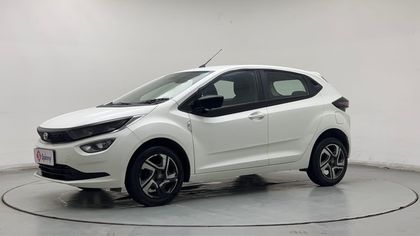 2024 Tata Altroz Pure