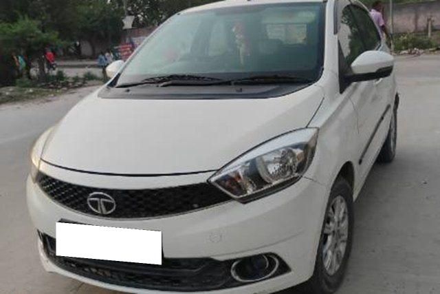 Tata Tiago 1.2 Revotron XZ Second-hand 2017 Tata Tiago 1.2 Revotron XZ for sale in New Delhi