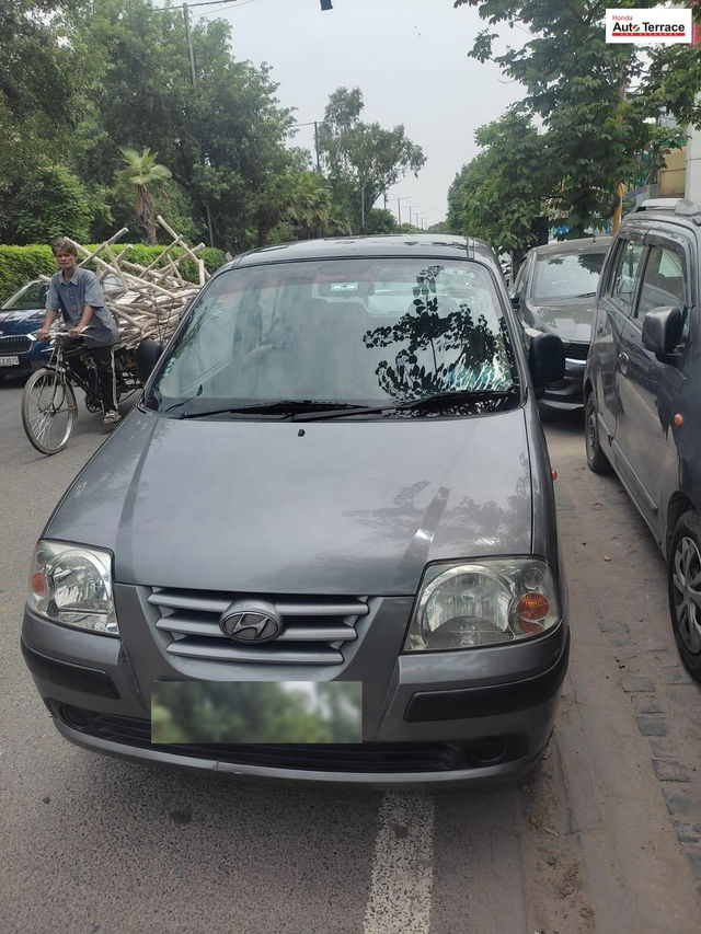 Second-hand 2014 Hyundai Santro Xing GL for sale in New Delhi