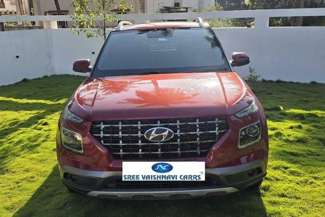 Second-hand 2019 Hyundai Venue एस रेनफोर्स्ड टर्बो DCT बीएस4 for sale in Coimbatore