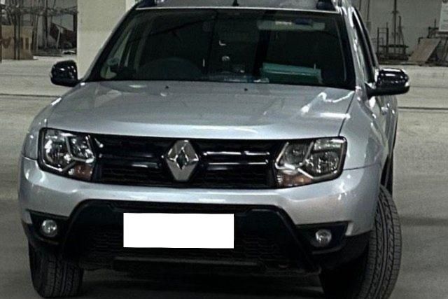 Second-hand 2018 Renault Duster Petrol RXS CVT for sale in Noida