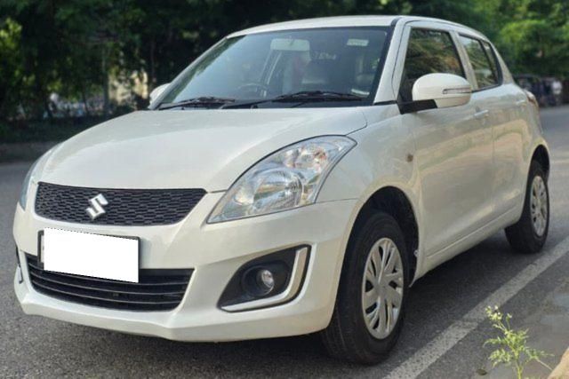 Second-hand 2014 Maruti Suzuki Swift LXI Option for sale in New Delhi