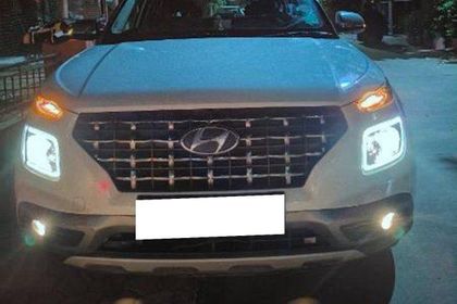 2021 Hyundai Venue S Plus