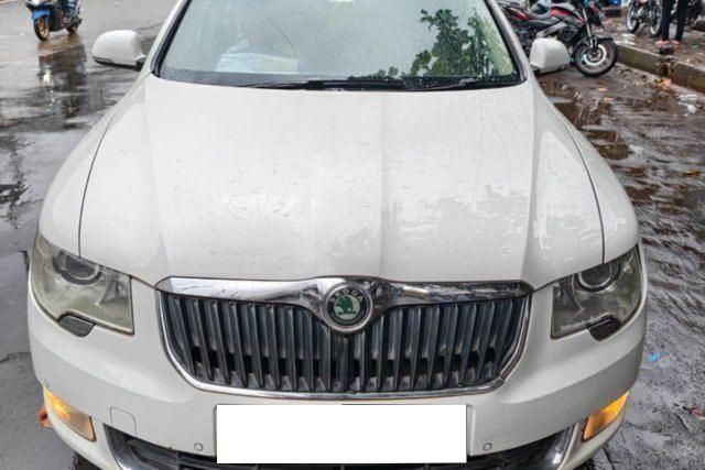 Second-hand 2010 Skoda Superb एलिगेंस 1.8 TSI for sale in Mumbai
