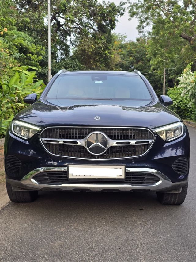 Mercedes-Benz GLC 220d Second-hand 2023 Mercedes-Benz GLC 220d for sale in Chennai