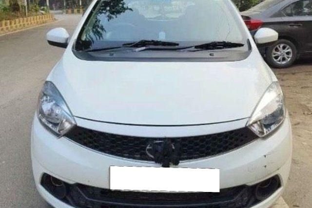 Second-hand 2018 Tata Tiago 1.05 Revotorq एक्सटी for sale in Agra