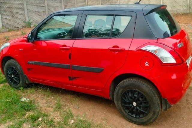 Second-hand 2017 Maruti Suzuki Swift वीएक्सआई for sale in Hyderabad