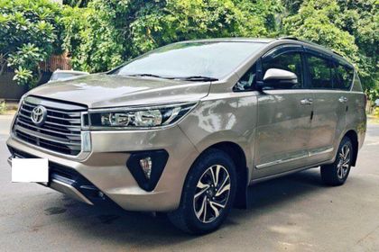2021 Toyota Innova Crysta 2.4 GX 7 STR AT