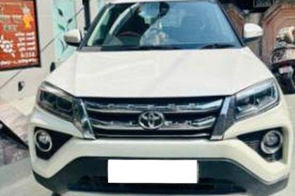 2021 Toyota Urban cruiser Mid