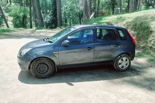 Used Petrol Titanium