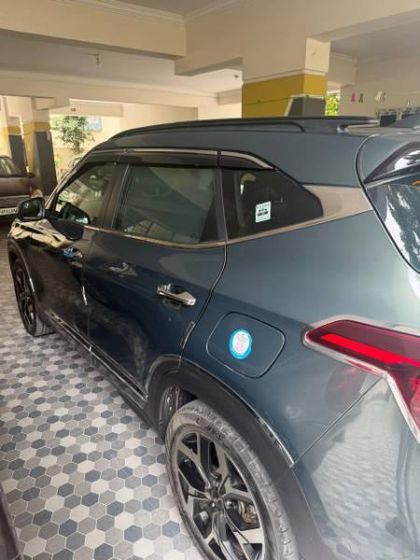 2023 Kia Seltos GTX Option