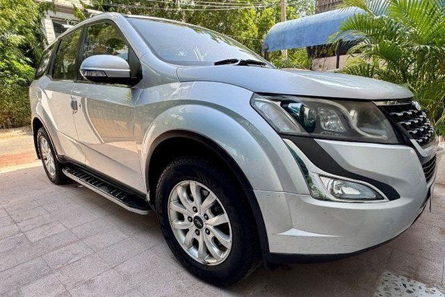 Second-hand 2016 Mahindra XUV500 AT W10 AWD for sale in Jaipur