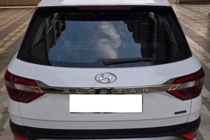 2022 Hyundai Alcazar Signature Diesel AT