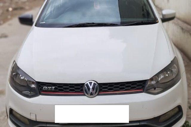 Volkswagen Polo IPL II 1.2 Diesel Highline Second-hand 2011 Volkswagen Polo IPL II 1.2 Diesel Highline for sale in Rajkot