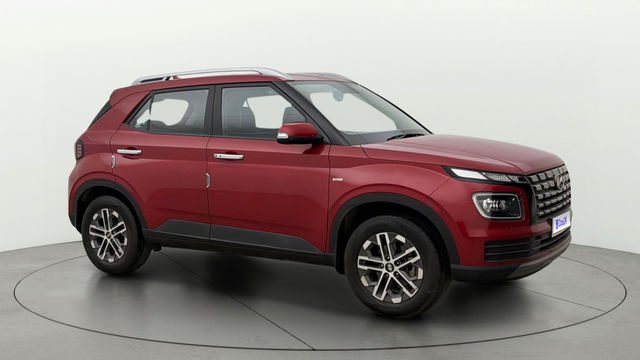 Second-hand 2023 Hyundai Venue एसएक्स Opt टर्बो DCT for sale in Chennai